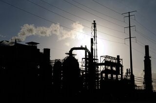 原油価格、ほぼ変わらず－米ホルムズ封鎖でイランの輸出に一段の圧力| TBS CROSS DIG with Bloomberg