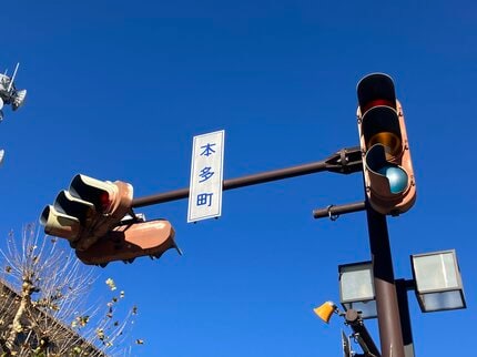 消えゆく石川の縦型信号機…わずか1.3％の「激レア」 3年後には絶滅