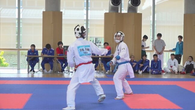 【山梨県高校総体】 空手・組手 準決勝は男女ともに日本航空同士の対決|TBS NEWS DIG