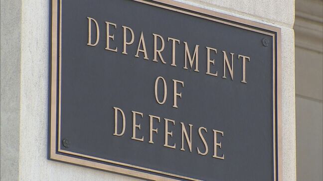 トランプ政権 米陸軍制服組トップを更迭 統合参謀本部議長や空軍参謀総長らに続いて 米メディア「大統領の政策を実行する人物への交代を求めた」|TBS NEWS DIG