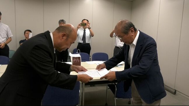 私立高校に通う生徒の学費負担の軽減などを求め県に要請　教職員や保護者らでつくる「香川県私学助成をすすめる会」|TBS NEWS DIG