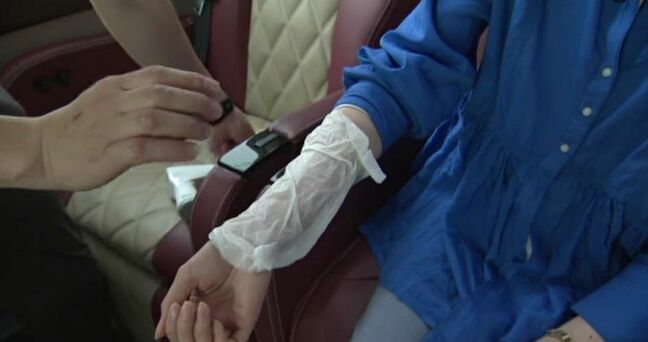 旅行中の熱中症などへスムーズな初期対応をホテルスタッフが学ぶ|TBS NEWS DIG