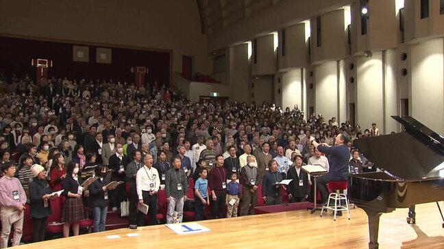 「これを歌わないと年を越せない」　第九ひろしま　指揮者の垣内悠希さんが熱のこもった指導|TBS NEWS DIG