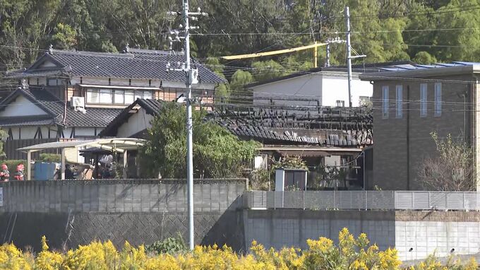 倉庫が燃える火事　けが人の情報なし　山口県宇部市|TBS NEWS DIG