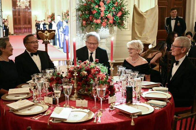 トランプ氏、習氏厚遇－国賓歓迎夕食会に米テック・金融界の大物集結