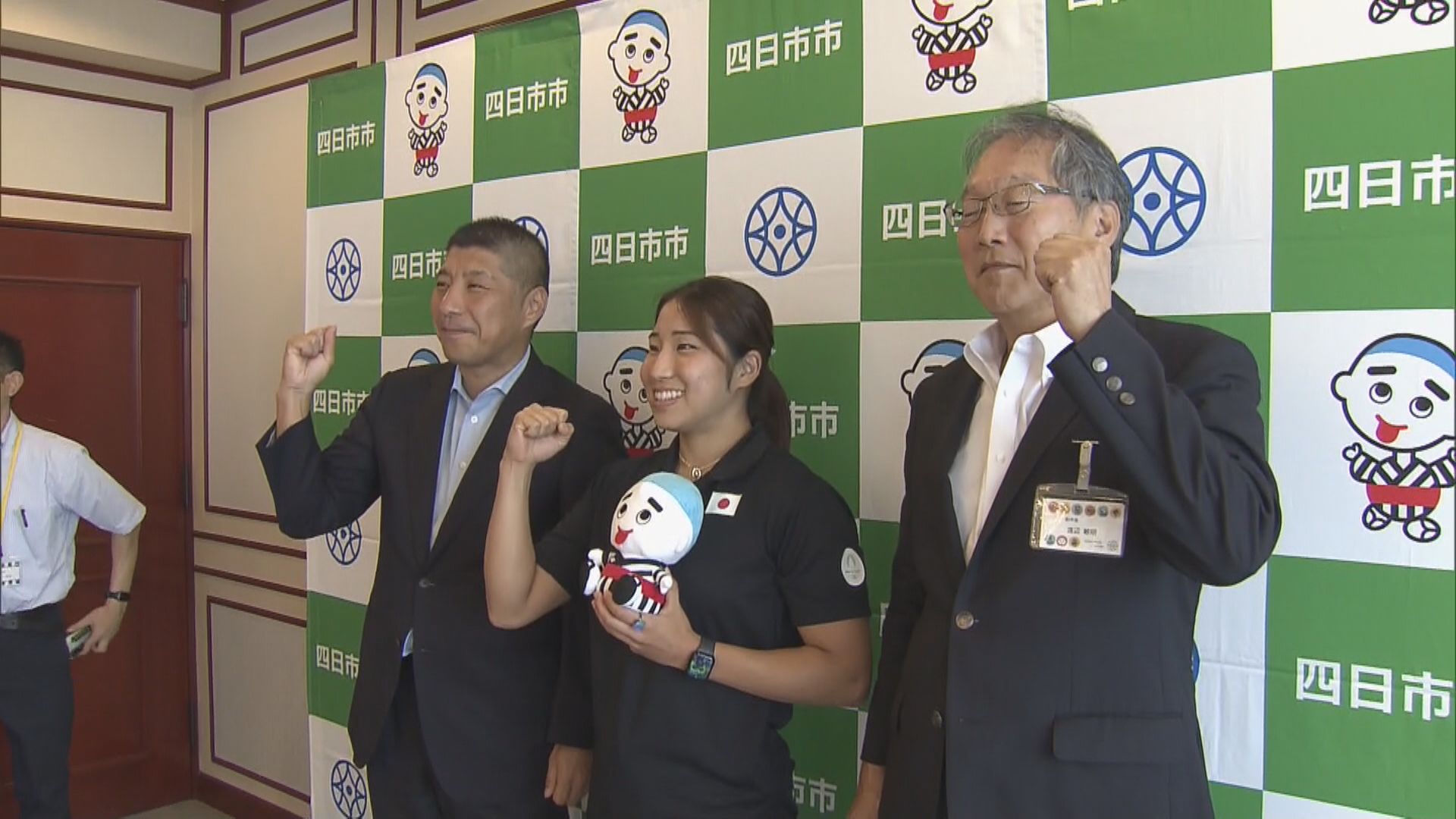 「代表として選ばれたからには覚悟と責任をもって戦いたい」　パリ五輪　7人制ラグビー水谷咲良選手が四日市市を表敬訪問