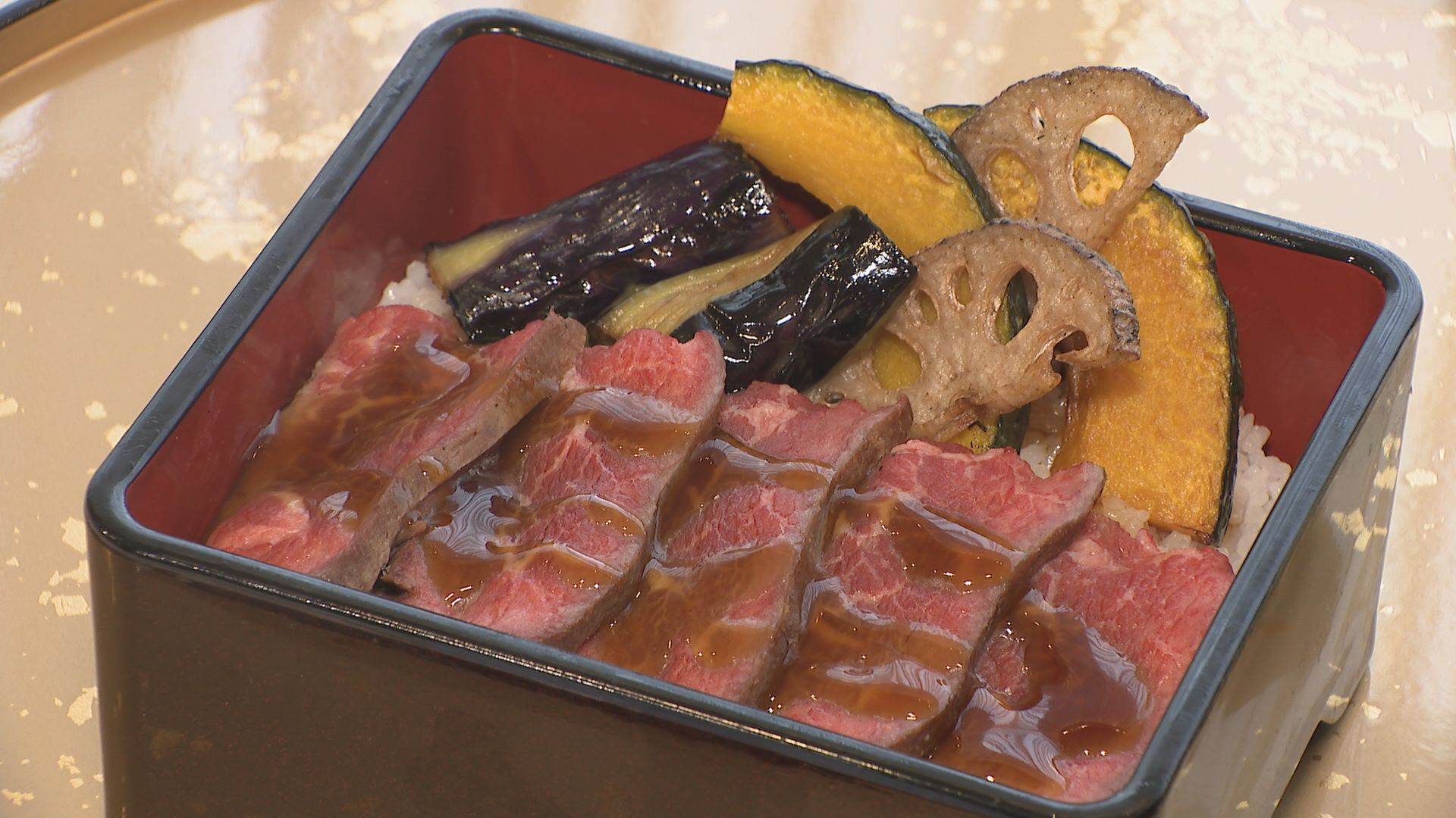 藤井聡太王将vs羽生善治九段 勝負めし を当てろ 来年は金沢で対局 Tbs News Dig 1ページ