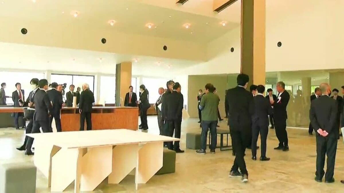 蒜山高原に建築家・隈研吾さんが改修を手掛けたシェアオフィス「蒜山ひととき」が開館【岡山】 | TBS NEWS DIG