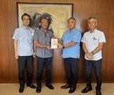 「子どもたちの将来に役立てて」沖縄ビル・メンテナンスが寄付金贈呈|TBS NEWS DIG