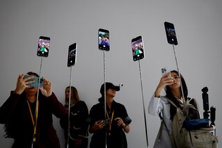 アップル、「iOS 27」でカメラアプリ刷新－完全カスタマイズ可能に| TBS CROSS DIG with Bloomberg