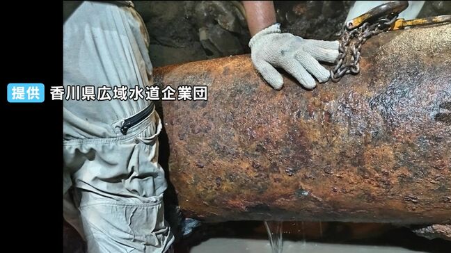 高松市の県道で地下の水道管から水が漏れ冠水　原因は老朽化による水道管の腐食【香川】|TBS NEWS DIG
