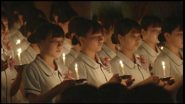 「われは、わが手に託されたる人々の幸のために身を捧げん」　広島市立看護専門学校で「宣誓式」　“看護の精神”意味するろうそくの火灯し誓いの言葉　「身が引き締まった」|TBS NEWS DIG