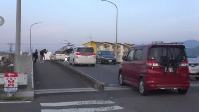 大型トレーラーが追突 原付バイクの高齢女性死亡 愛媛・愛媛県砥部町|TBS NEWS DIG