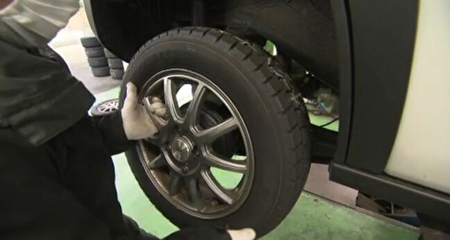 3日夜から平地でも積雪のおそれ 金沢でタイヤ交換殺到「16日まで予約埋まる」店も|TBS NEWS DIG