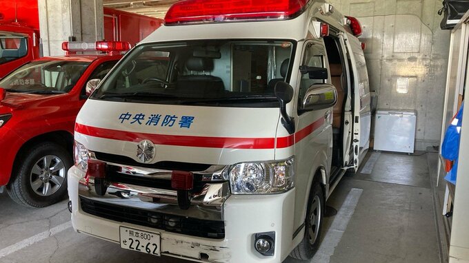 救急車が交差点で衝突 軽乗用車2台が巻き込まれる 搬送中の患者に影響なし　熊本・人吉市|TBS NEWS DIG