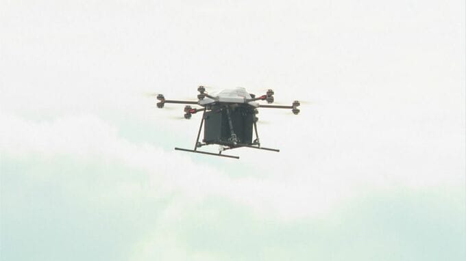 ドローンで17キロ先の岬まで「お弁当配達」　ソフトバンク×松江市が実証実験　ドライバー不足…物流の課題解決の一手となるか　|TBS NEWS DIG