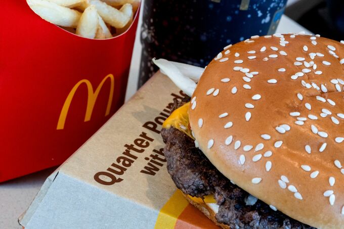 米マクドナルド、新たなお手頃メニュー導入へ－顧客の呼び戻し狙う