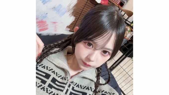 【キンコン梶原の長女・梶原叶渚】　「この髪型珍しいのでは」左右の三つ編みのヘアスタイルを披露|TBS NEWS DIG