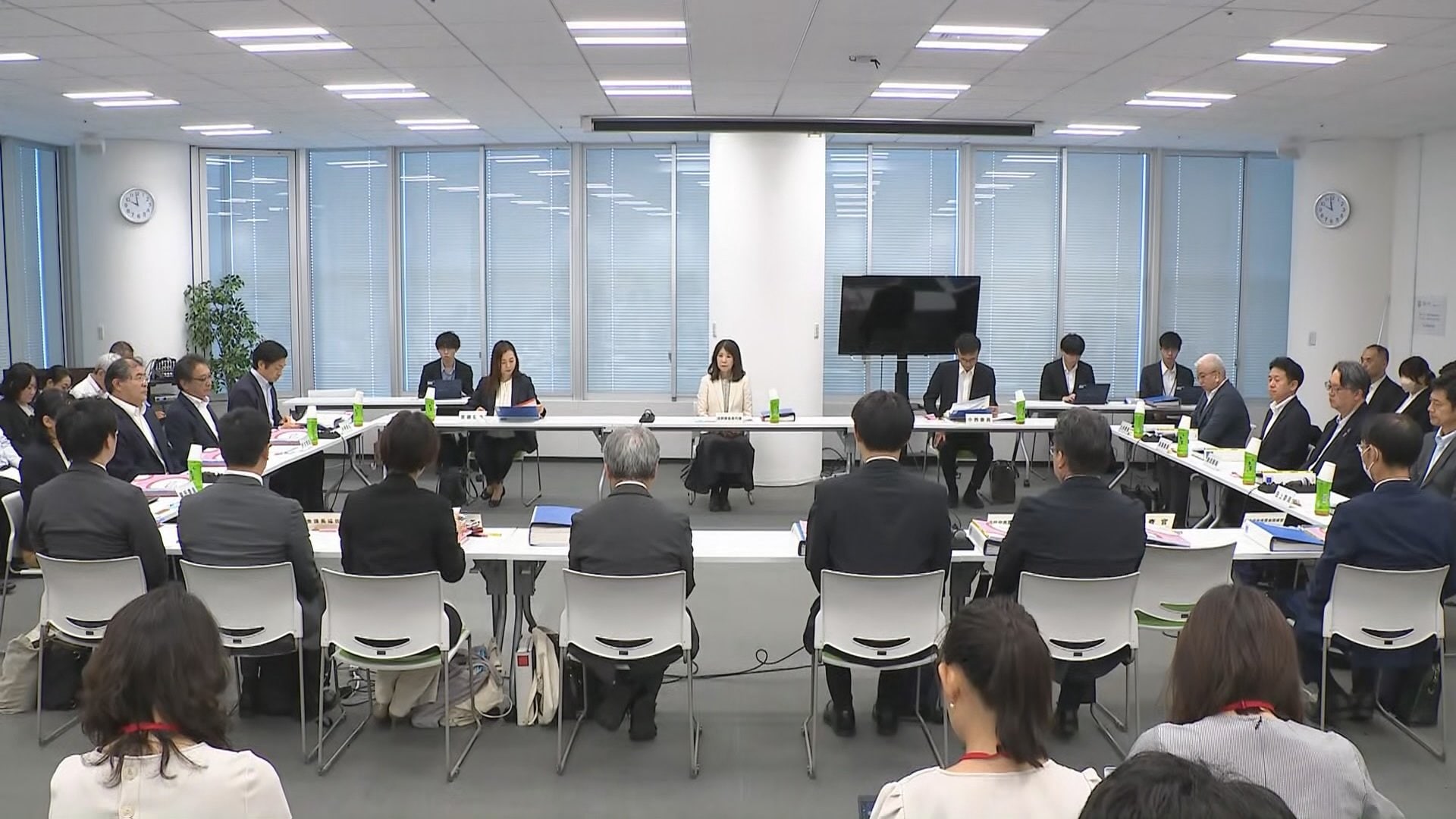 今年度の最低賃金“時給1100円台後半”で調整か　今週中にも目安示したい考え|TBS NEWS DIG