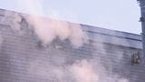 「2階で音がして煙が出てきた」札幌市東区の住宅で火事 住人とみられる70代男性がのどの痛みで病院搬送 火元は2階か | 北海道のニュース|HBC北海道放送