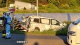 踏切で列車とレンタカーが衝突　レンタカーに乗っていた外国籍の5人がけがをして病院搬送　全員意識あり　列車の乗員乗客にけがなし　北海道・JR富良野線|TBS NEWS DIG