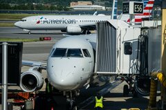 ユナイテッドやアメリカン航空、さらに減便の可能性－燃料高響く| TBS CROSS DIG with Bloomberg