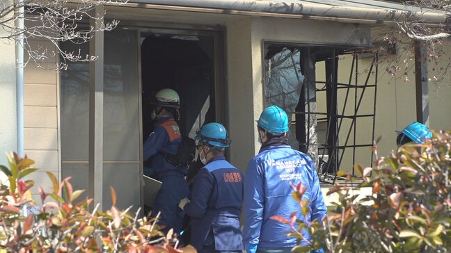 「白っぽい煙がもうもうと上がっていた」　未明に住宅火災　80代夫婦の夫が死亡、妻は重体　山梨・笛吹市|TBS NEWS DIG