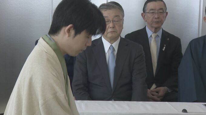 藤井聡太六冠(23)｢踏み込んでいく将棋を｣ 地元･愛知で勝利掴めるか 負けたら“失冠”…  2勝3敗で迎えた王将戦第6局1日目始まる 名古屋|TBS NEWS DIG