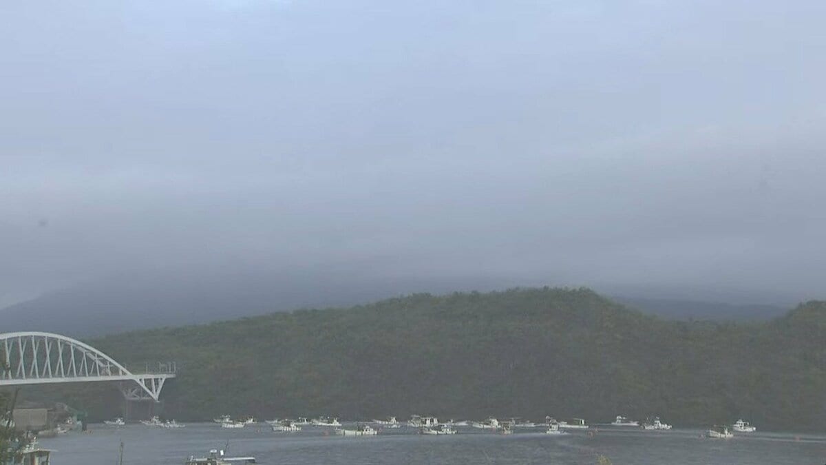 桜島で噴火 噴煙1500ｍ 灰は鹿児島市谷山方向へ【きょうの降灰予報】鹿児島・宮崎