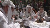 4年ぶりに一般公開 富士山信仰の姿を伝える神事や祈祷 吉田胎内祭 | 山梨のニュース | UTYテレビ山梨