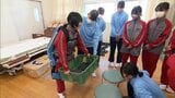 介護への関心を　小林市で福祉を学ぶ高校生が中学生に体験授業|TBS NEWS DIG