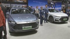 中国の新車販売台数が2か月連続で減少　国内需要の落ち込み鮮明| TBS CROSS DIG with Bloomberg
