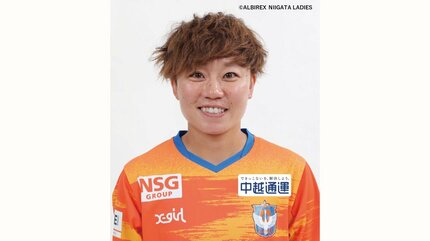 司令塔”MF杉田亜未選手(33)と契約更新 「タイトルを奪いにいきましょう