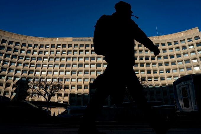 米連邦職員が業務報告要請メールを再受信、毎週実施との文言もー報道