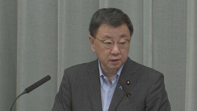 天皇陛下の外国訪問中の衆院解散は“問題なし”　松野官房長官「臨時代行の国事行為に制限ない」