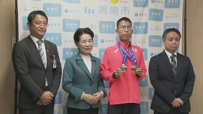 ２冠の快挙！知的障害世界陸上で高山侑大選手が優勝報告　山口・周南|TBS NEWS DIG