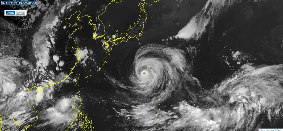 【台風情報】「大型で非常に強い」台風13号 父島周辺を西進中 週末に沖縄本島近海で動きが遅くなり影響長引く恐れ【雨と風のシミュレーション ...