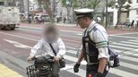 自転車「青切符」導入1か月 全国で約2100件交付 「一時不停止」「スマホながら運転」が全体の7割 「子どもと2人乗り」に交付なし　警察庁|TBS NEWS DIG