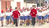 「楽しいと思ってほしい」トップアスリートが小学生に陸上教室 5年生、スキップで下半身の使い方など学ぶ | 福岡のニュース|RKB NEWS|RKB毎日放送