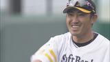 “2186本目のヒット”内川選手が22年間のプロ野球人生に幕~工藤前監督がサプライズ|TBS NEWS DIG