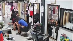 タイの美容室で“セクハラ”日本人男性3人取り調べ「酒に酔って正気でなかった」SNSで映像拡散され批判| TBS CROSS DIG with Bloomberg