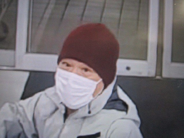 【画像あり】ドラッグストアの強盗未遂事件　警察が容疑者の男の画像公開、情報提供求める=静岡県警|TBS NEWS DIG