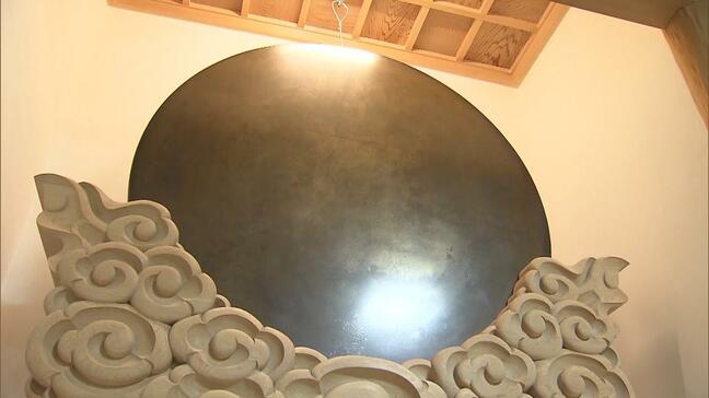 「国内最大の青銅鏡」と確認 奈良・飛鳥坐神社の柄鏡 江戸時代につくられたものか 奈良国立博物館などが調査|TBS NEWS DIG