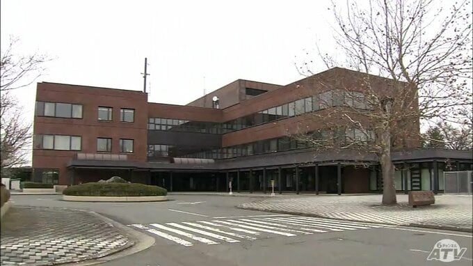 まつりでハイボールやテキーラなど数杯ずつのみ酩酊→山車組の輪に入ってジャンプ→女子小学生2人にけがさせる→謝罪・応急処置をせずにその場を離れる　五戸町農林課の20代の男性主事を懲戒処分　青森県|TBS NEWS DIG