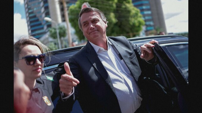 襲撃事件扇動の疑いのブラジル・ボルソナロ前大統領　警察に出頭|TBS NEWS DIG