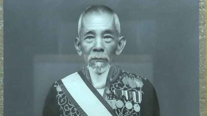 犬養木堂の遺徳をしのぶ「木堂祭」　親族や地元の小学生など約40人が参列【岡山】|TBS NEWS DIG