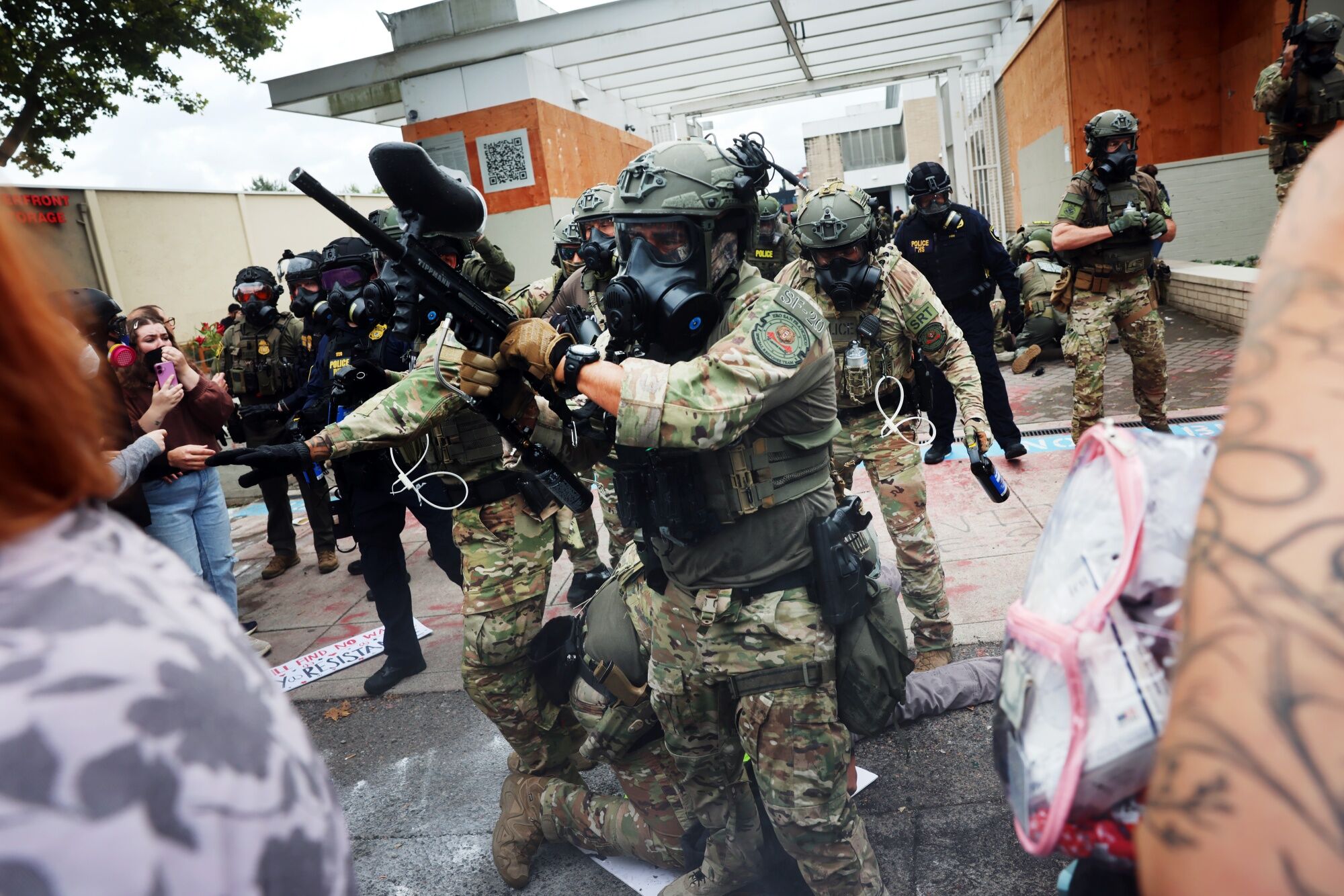 トランプ政権によるオレゴン州での州兵動員計画、米連邦地裁が阻止