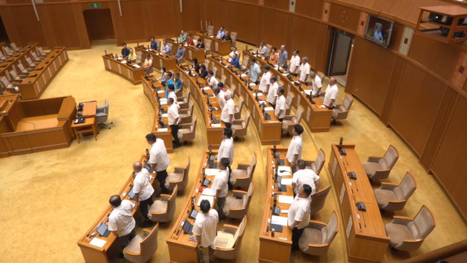 ワシントン事務所問題で玉城知事の問責決議可決 県政史上初　沖縄県議会