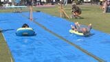 浮き輪で爽快に"腹すべり世界選手権”岐阜・下呂市|TBS NEWS DIG