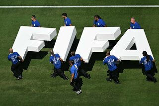 FIFA、初の外部資本受け入れを検討－最大6900億円調達へ| TBS CROSS DIG with Bloomberg